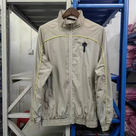 Traje de asalto de moda  