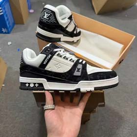 Louis Vuitton (6) - 0614  