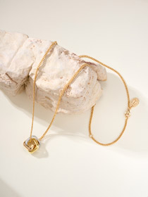 Tiffany en forma de cojín anillo de tres colores collar de diamantes-3680  