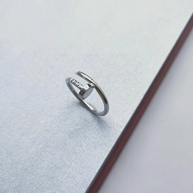 Cartier anillo de uñas de oro blanco-3759  