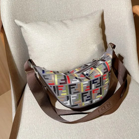 Encontrar la Bolsa - 2738  